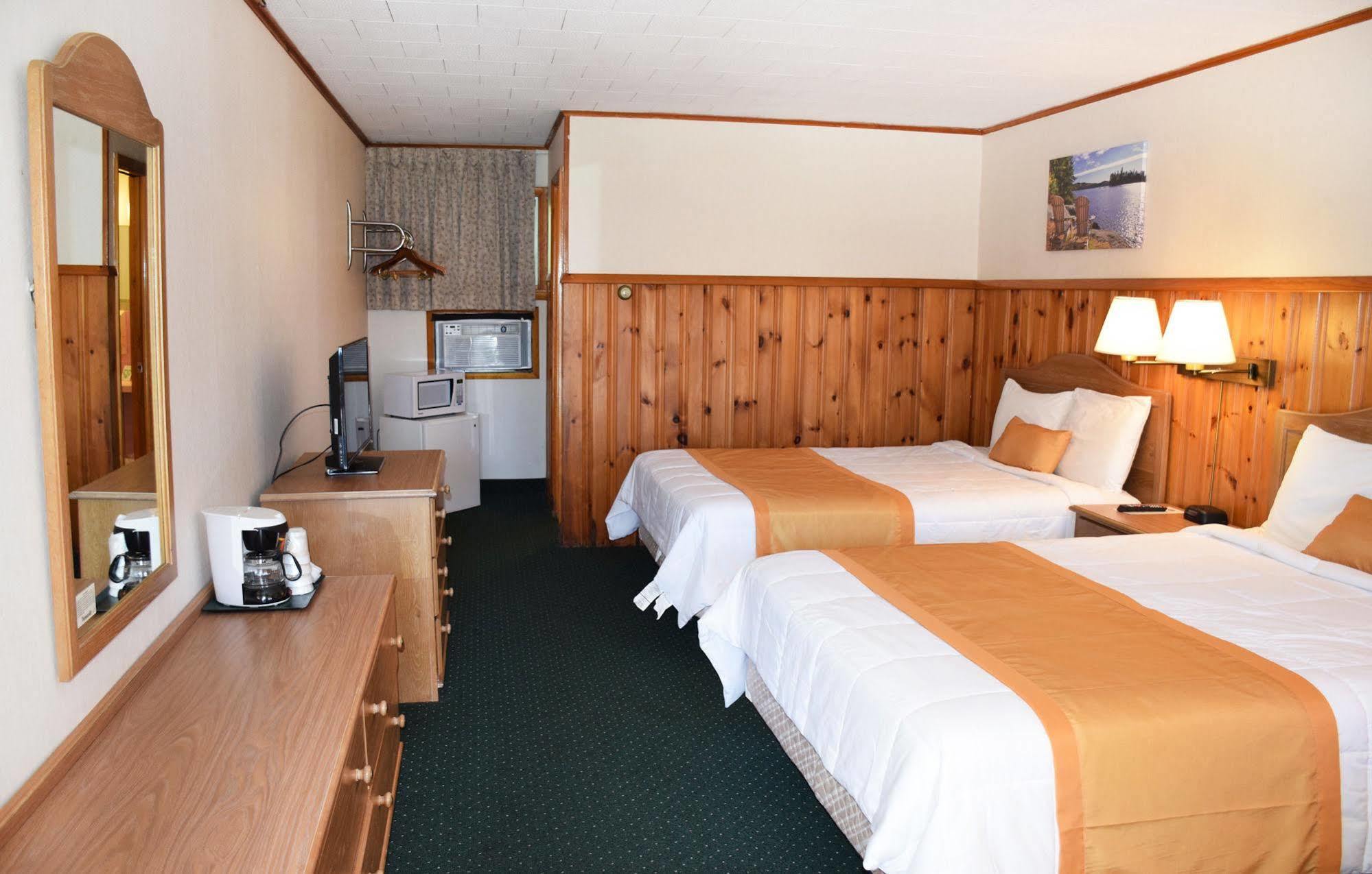 Wakita Court Motel Куінсбері Екстер'єр фото